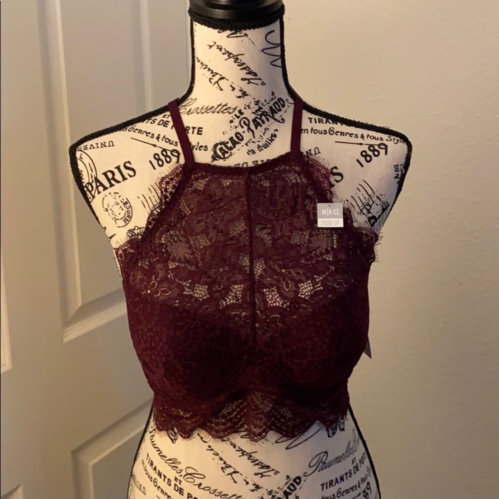 NWT Sexy PINK Victoria Secret Push up Lace Bra